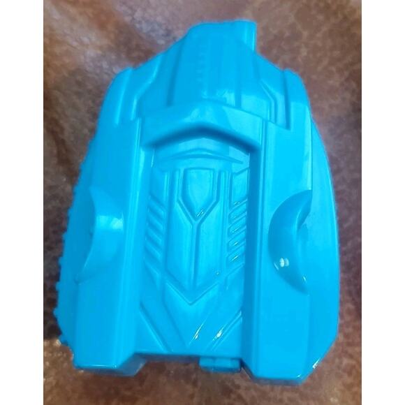 2011 Hasbro Tomy Beyblades Red Blue Green Orange Spinning Toys Collectibles - Picture 14 of 16